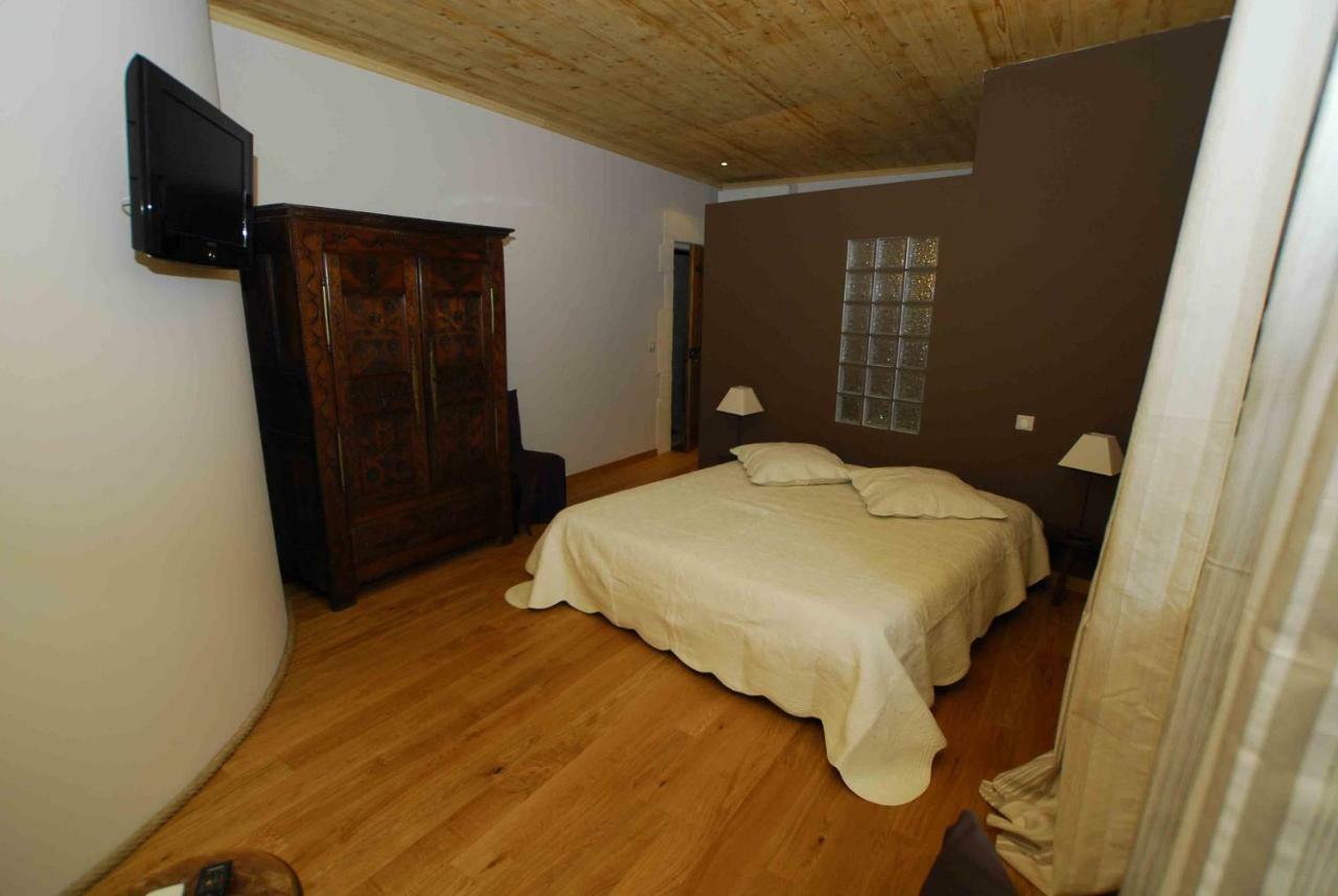Le Coing Des Vignes Bed & Breakfast Mauressargues Dış mekan fotoğraf