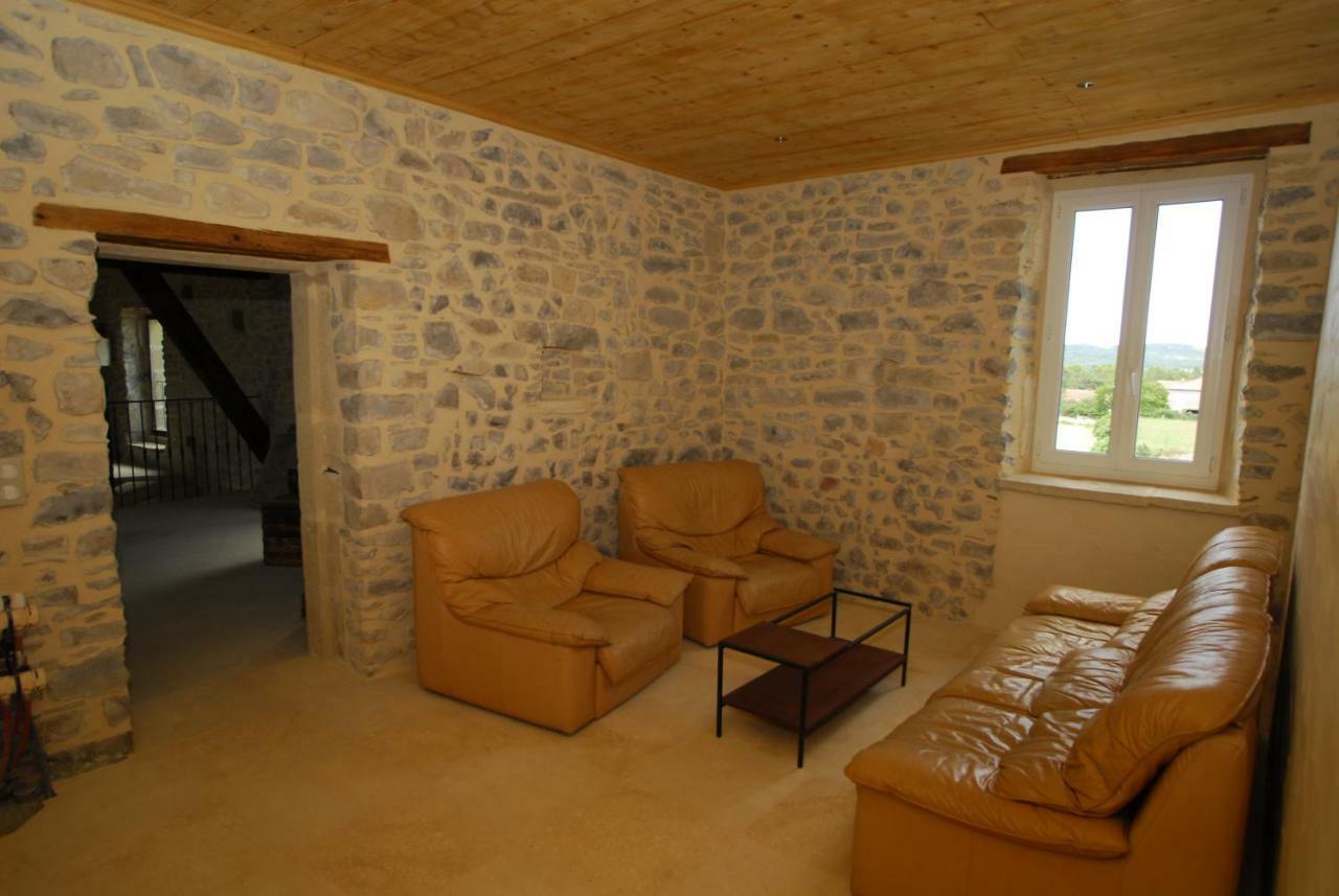 Le Coing Des Vignes Bed & Breakfast Mauressargues Dış mekan fotoğraf