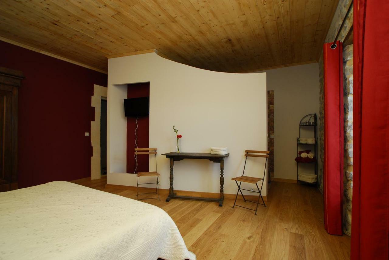 Le Coing Des Vignes Bed & Breakfast Mauressargues Dış mekan fotoğraf